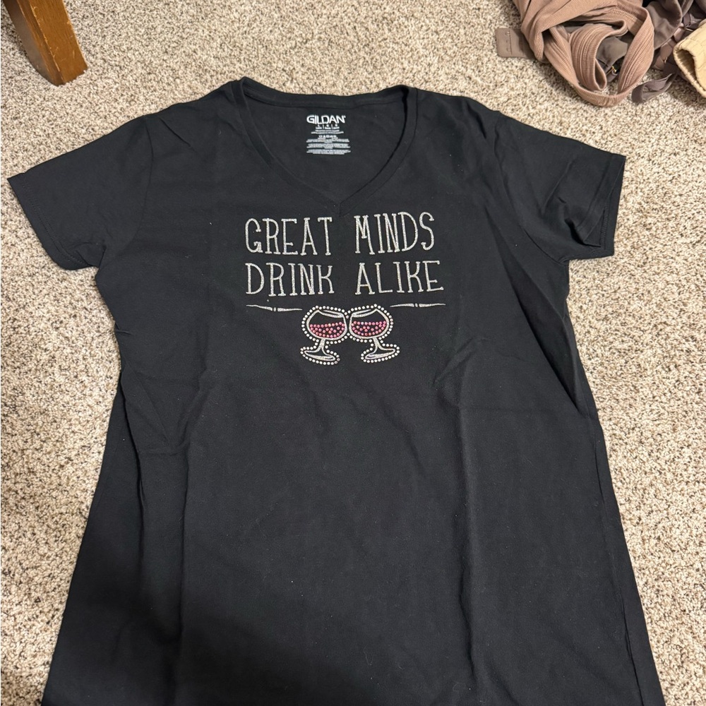 Gildan Black T-Shirt with Wine Graphic